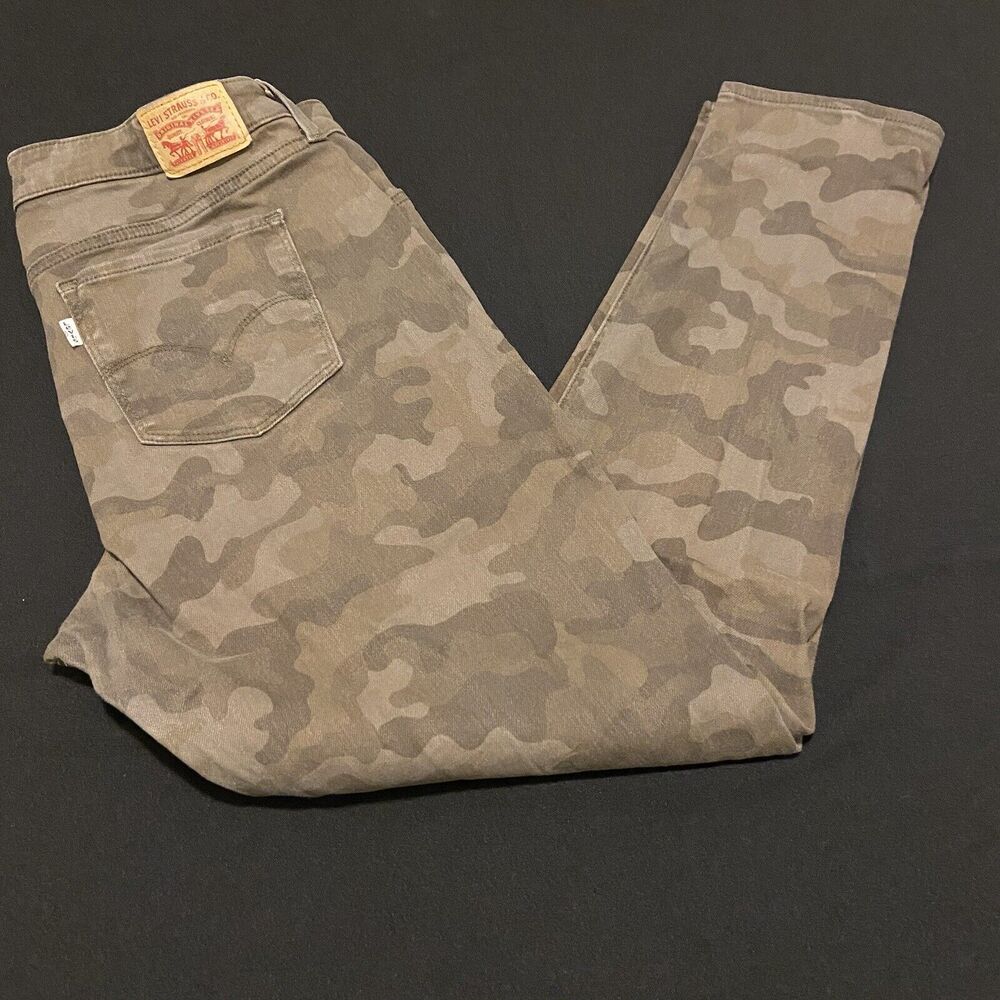 Levi's Women's Size 18W 311 Shaping Skinny Jeans  Camo Cotton Blend